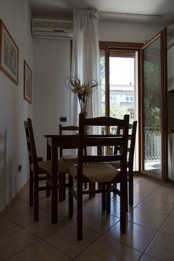 Albergo Felice Соттомарина Экстерьер фото